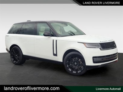 New 2025 Land Rover Range Rover SE