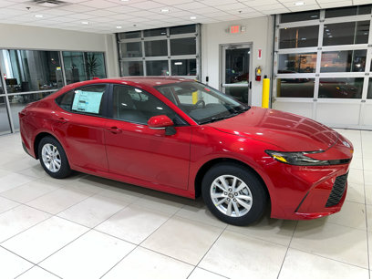 New 2025 Toyota Camry LE