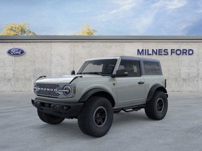 New 2023 Ford Bronco Badlands w/ Sasquatch Package