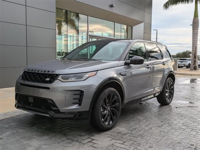 New 2025 Land Rover Discovery Sport Dynamic SE
