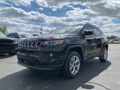 New 2025 Jeep Compass Latitude