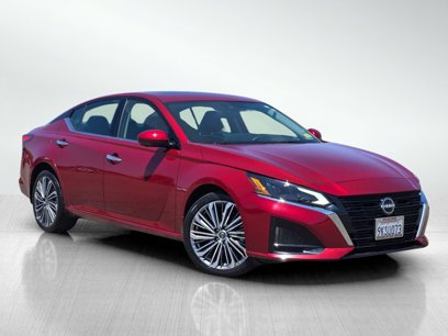 Used 2024 Nissan Altima 2.5 SL