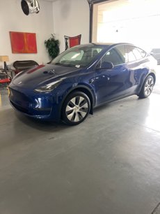 Used 2024 Tesla Model Y 2WD