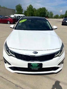 Used 2019 Kia Optima S w/ S Panoramic Sunroof Package