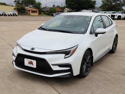 New 2025 Toyota Corolla SE
