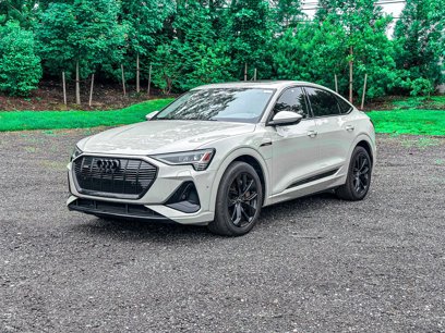Used 2021 Audi e-tron Premium Plus w/ Premium Plus Package