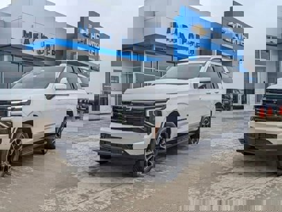 New 2025 Chevrolet Suburban RST w/ Advanced Technology Package