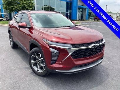 Used 2024 Chevrolet Trax LT w/ Sunroof Package