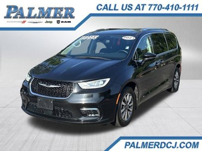 Used 2021 Chrysler Pacifica Touring-L