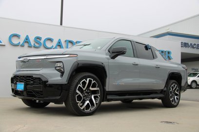 New 2025 Chevrolet Silverado EV RST