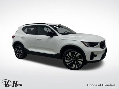 Used 2024 Volvo XC40 B5 Plus w/ Climate Package