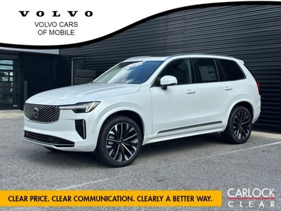 New 2025 Volvo XC90 B5 Plus w/ Protection Package Premier