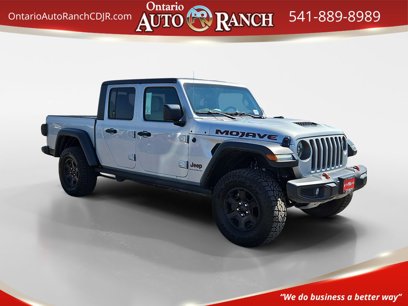 New 2023 Jeep Gladiator Mojave w/ LED Lighting Group