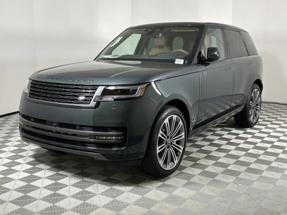 New 2025 Land Rover Range Rover SE