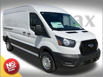 New 2025 Ford Transit 250 148 Medium Roof w/ Load Area Protection Package