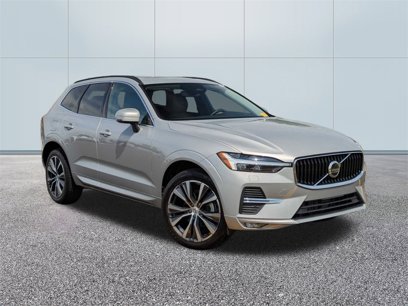 Used 2022 Volvo XC60 B5 Momentum w/ Climate Package