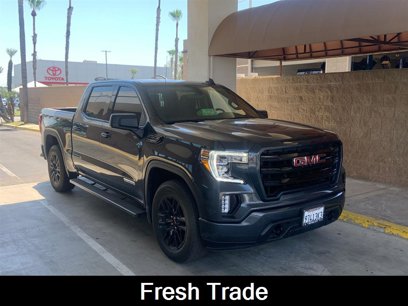 Used 2022 GMC Sierra 1500 Elevation w/ Preferred Package