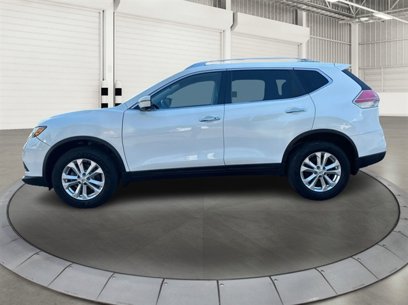 Used 2016 Nissan Rogue SV