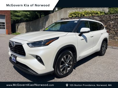 Used 2021 Toyota Highlander XLE