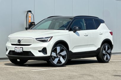 Used 2023 Volvo XC40 Recharge Ultimate w/ Protection Package Premier