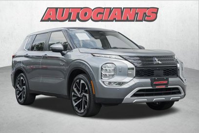 Used 2023 Mitsubishi Outlander SE