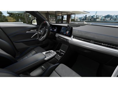 New 2025 BMW X2 xDrive28i w/ M Sport Package