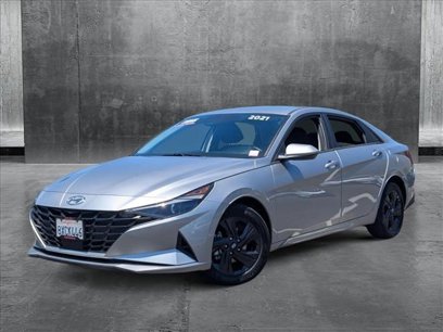 Used 2021 Hyundai Elantra SEL w/ Convenience Package