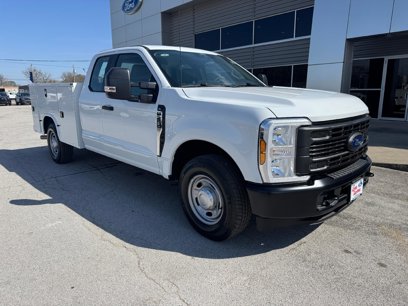 New 2025 Ford F250 XL