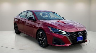New 2025 Nissan Altima 2.5 SR