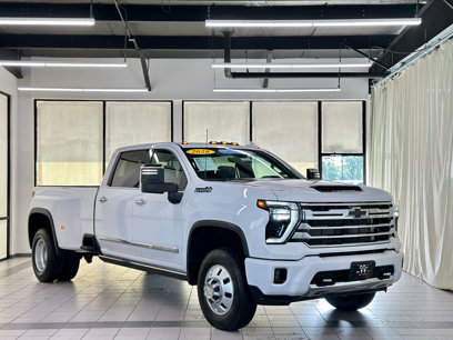 Certified 2024 Chevrolet Silverado 3500 High Country w/ Technology Package