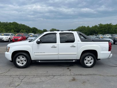Used 2007 Chevrolet Avalanche LT w/ LT Preferred Equipment Group