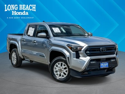 Used 2025 Toyota Tacoma SR5