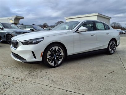 New 2025 BMW i5 xDrive40 w/ Premium Package