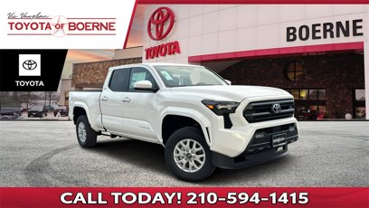 New 2025 Toyota Tacoma SR5
