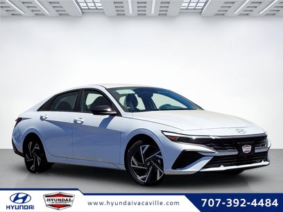 New 2025 Hyundai Elantra SEL