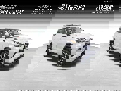 New 2025 Toyota Highlander XLE