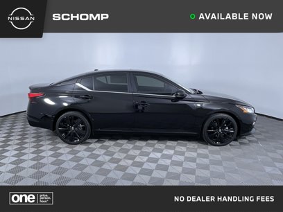 Used 2022 Nissan Altima 2.5 SR w/ Midnight Edition Package