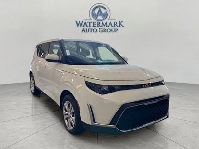 Used 2023 Kia Soul LX
