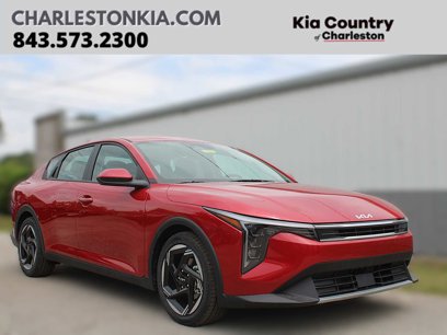 New 2025 Kia K4 EX