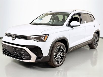 New 2025 Volkswagen Taos SE