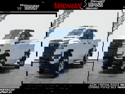 New 2025 Nissan Frontier S