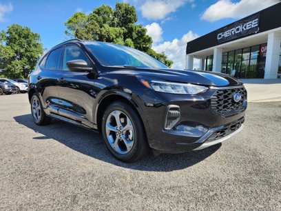 Used 2024 Ford Escape ST-Line w/ Cold Weather Package