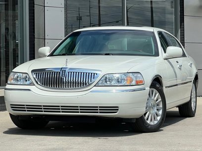 Used 2004 Lincoln Town Car Ultimate