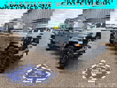 New 2025 Jeep Gladiator Sport