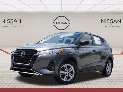 New 2025 Nissan Kicks Play S