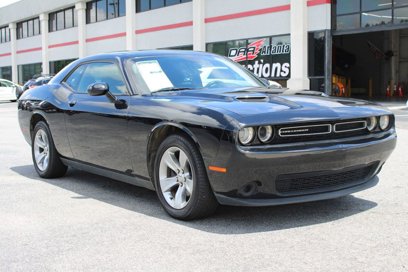 Used 2016 Dodge Challenger SXT