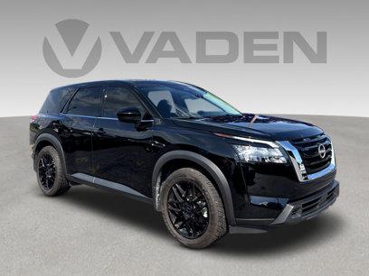 Used 2024 Nissan Pathfinder S