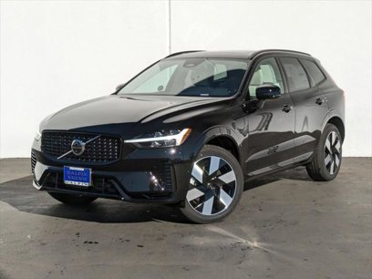 New 2025 Volvo XC60 T8 Plus w/ Protection Package Premier