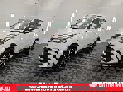 Certified 2021 Toyota C-HR XLE
