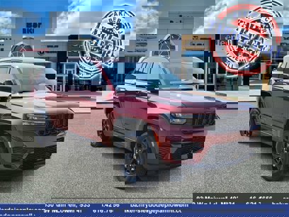 New 2025 Jeep Grand Cherokee Altitude